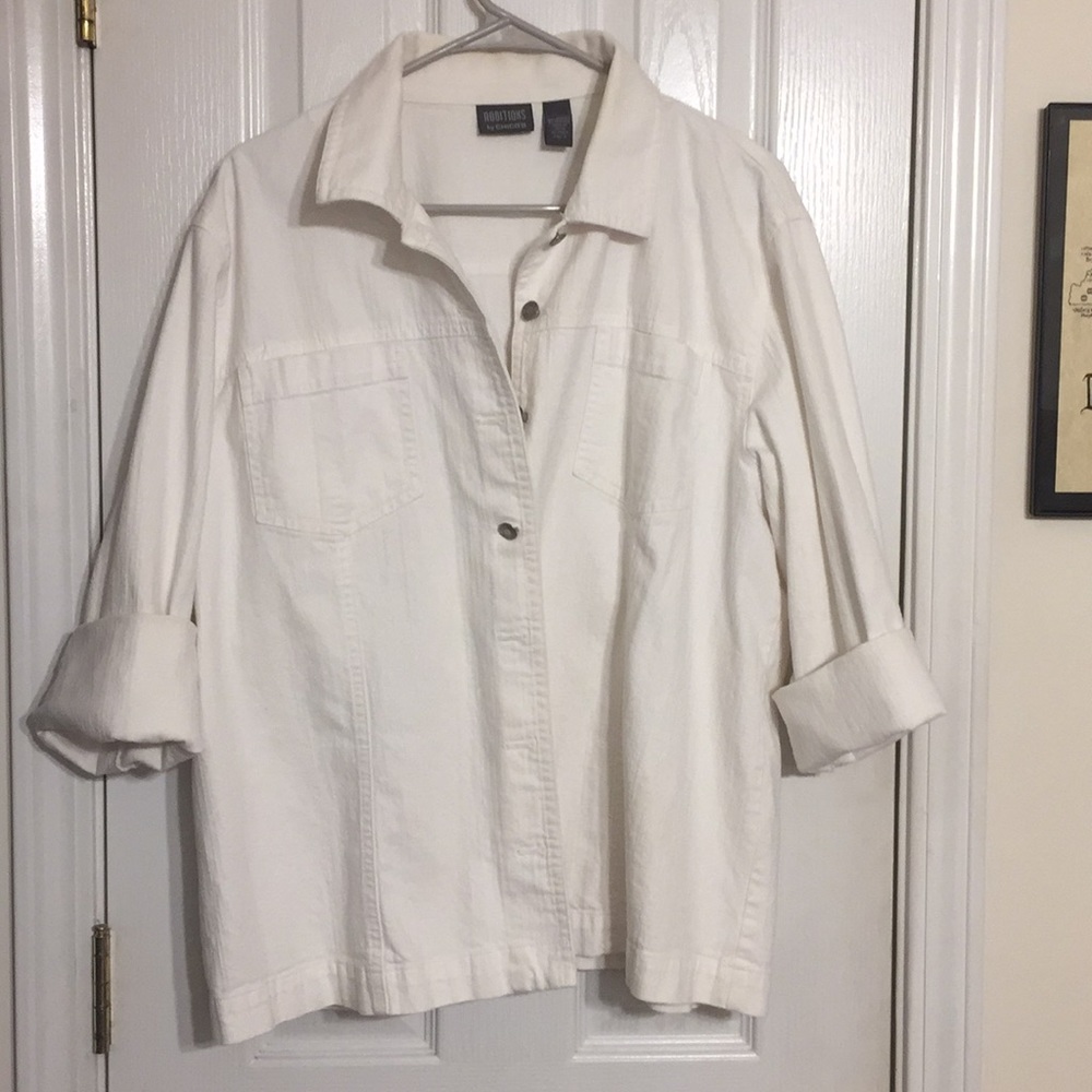 White chico coat